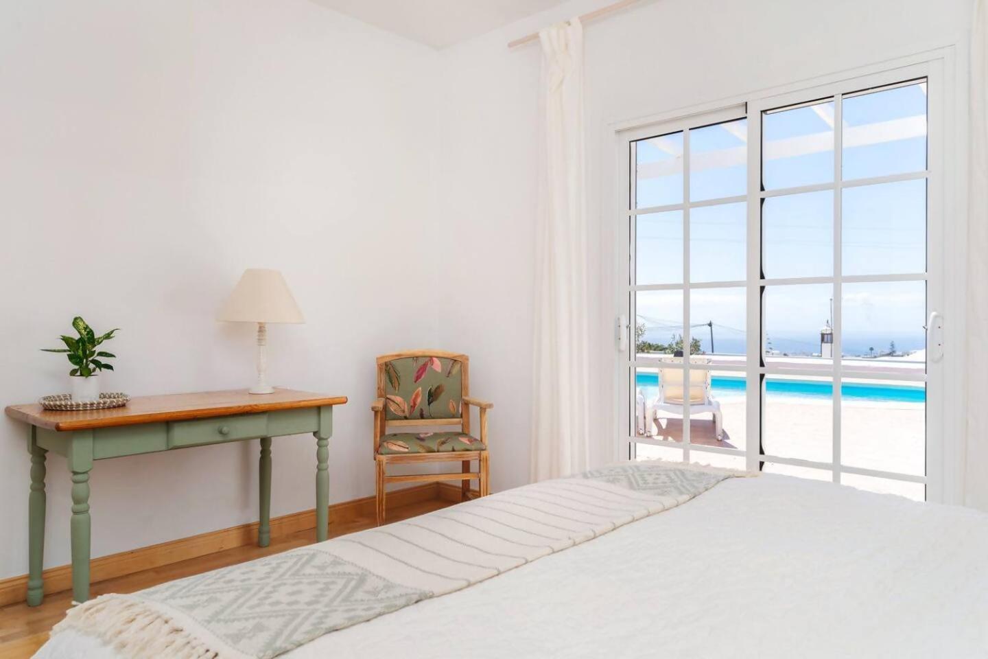 Amazing 3 Bedroom Ocean View With Pool Tias Ngoại thất bức ảnh