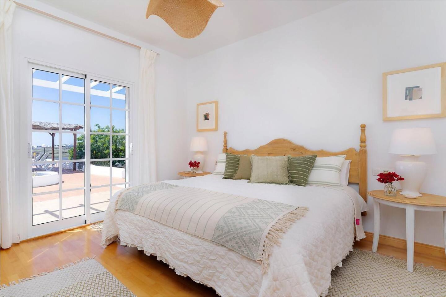 Amazing 3 Bedroom Ocean View With Pool Tias Ngoại thất bức ảnh